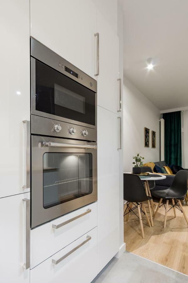 Mennica Residence Chic Apartment Varsovie Extérieur photo